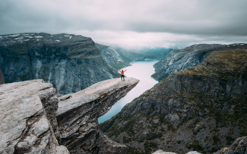 Trolltunga Hike