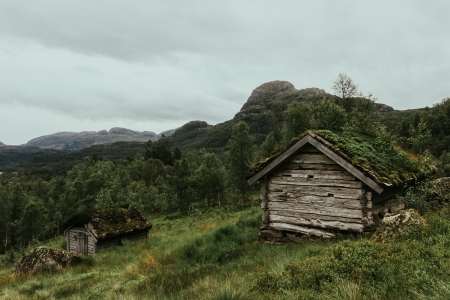old_norway_cabin